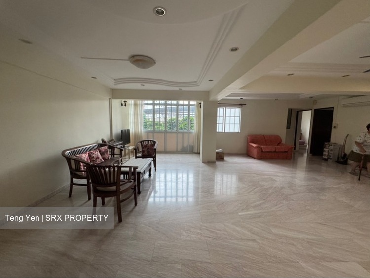 Blk 139 Rivervale Plains (Sengkang), HDB Executive #494411651